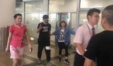 演员厦门机场爆料视频,演员爆料视频引发网友热议