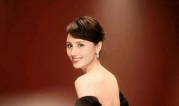 娱乐圈爆料暴富的女星,一夜暴富的明星传奇